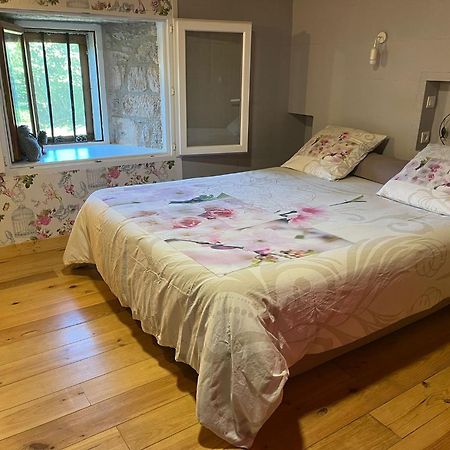 Le Pigeonnier Apartment Martel Bagian luar foto